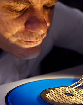 杰登·奥斯卡里昂-天桥区万国维修服务中心制表师