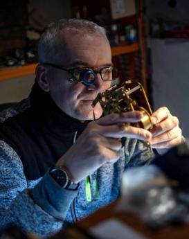 切斯特·莫里斯-济阳区万国维修服务中心制表师