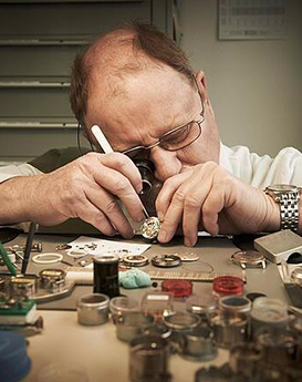 弗雷德·里克-槐荫区万国维修服务中心制表师